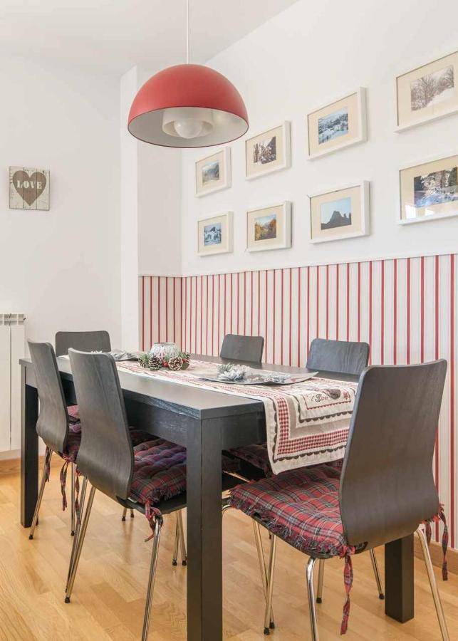 El Balcon Familiar Del Pacino Apartment Sallent De Gallego Ngoại thất bức ảnh